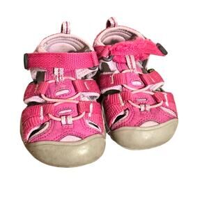 KEEN Toddler Girl Size 5 pink Newport H2 Water Sport Sandals Outdoors Slip On